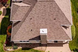 185 Barrington Village Dr, Beavercreek Twp, OH 45385 - Photo 66