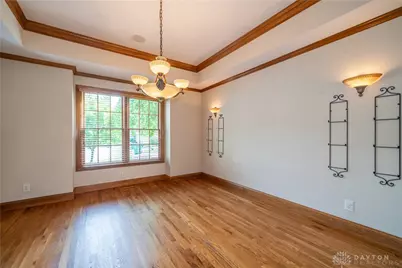 185 Barrington Village Drive, Beavercreek Twp, OH 45385 - Photo 8