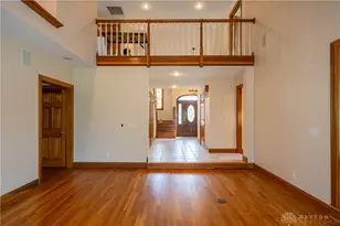 185 Barrington Village Dr, Beavercreek Twp, OH 45385 - Photo 22