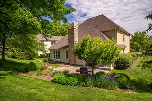 185 Barrington Village Dr, Beavercreek Twp, OH 45385 - Photo 58
