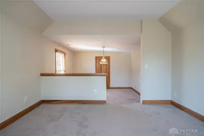 185 Barrington Village Drive, Beavercreek Twp, OH 45385 - Photo 6