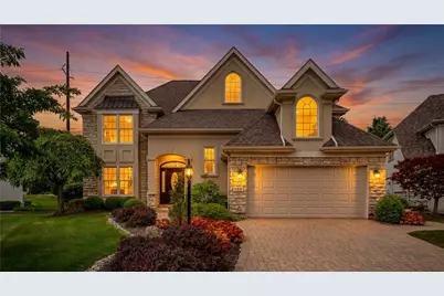 185 Barrington Village Drive, Beavercreek Twp, OH 45385 - Photo 2