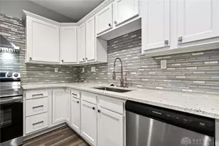 567 Golden Maple Ave, Brookville, OH 45309 - Photo 8
