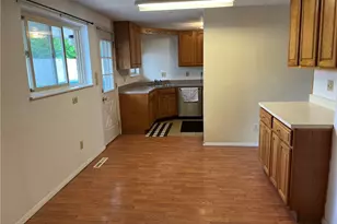 4957 Chesham Dr, Dayton, OH 45424 - Photo 10