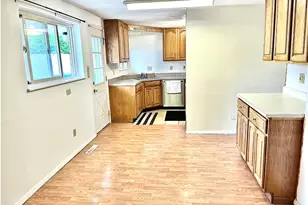 4957 Chesham Dr, Dayton, OH 45424 - Photo 8