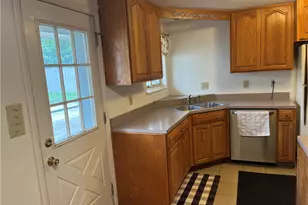 4957 Chesham Dr, Dayton, OH 45424 - Photo 10