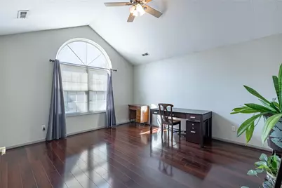 5045 Crescent Ridge Drive, Clayton, OH 45315 - Photo 4