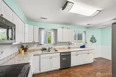 5884 Troy Road, Springfield, OH 45502 - Photo 10
