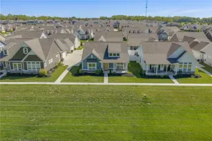 5039 Pepperwell Cir, Sugarcreek Twp, OH 45440 - Photo 6