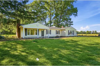 8560 Zoar Road, Hamilton Township, OH 45140 - Photo 4