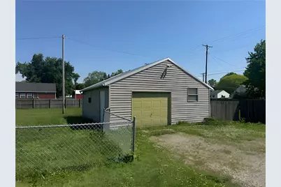 900 N Maple Street, Eaton, OH 45320 - Photo 4