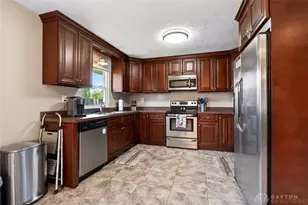 1311 E Market St, Germantown, OH 45327 - Photo 14