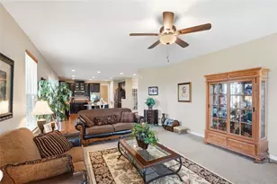 329 Beck Dr, Washington Twp, OH 45458 - Photo 10