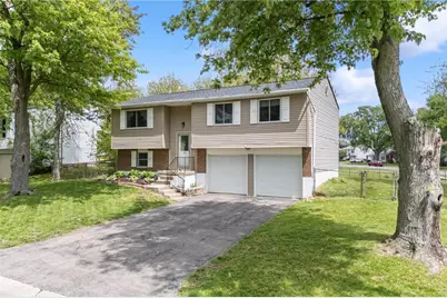 100 Wickham Farm Drive, Englewood, OH 45322 - Photo 2