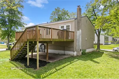 100 Wickham Farm Drive, Englewood, OH 45322 - Photo 4