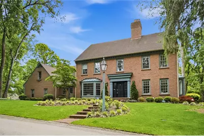 700 Palace Green Parkway, Washington Twp, OH 45459 - Photo 2