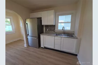 305 Westwood Avenue, Dayton, OH 45417 - Photo 8