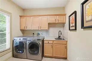 1745 Haley Dr, Washington Twp, OH 45458 - Photo 34