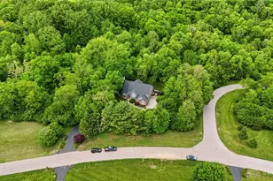 2570 River Bend Dr, Sugarcreek Twp, OH 45370 - Photo 2