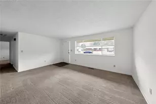 2259 Lehigh Pl, Moraine, OH 45439 - Photo 6