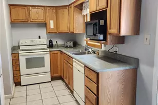 835 Fitchland Dr, Vandalia, OH 45377 - Photo 6