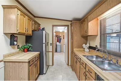 106 S Point Drive, Fairborn, OH 45324 - Photo 20