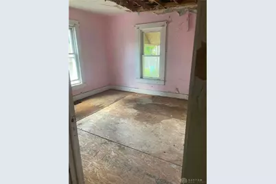 422 N Columbus Street, Xenia, OH 45385 - Photo 4