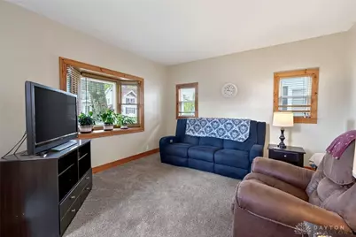 134 E 1st Street, Springfield, OH 45504 - Photo 6