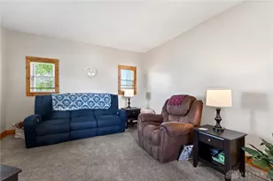 134 E 1st St, Springfield, OH 45504 - Photo 10