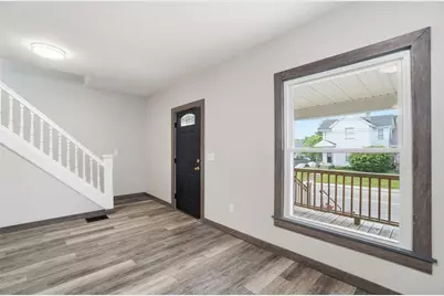 1045 Wyoming Street, Dayton, OH 45410 - Photo 8