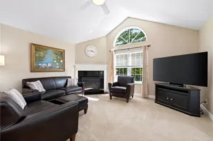 1544 Turnberry Village Dr, Centerville, OH 45458 - Photo 6