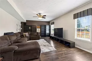 1883 Daffodil Ct, Beavercreek Twp, OH 45385 - Photo 12
