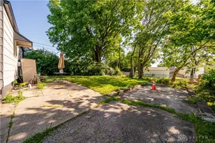 756 Alexander Dr, Dayton, OH 45403 - Photo 32