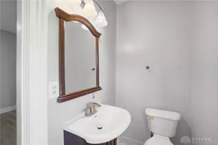 203 Alaska St, Dayton, OH 45404 - Photo 12