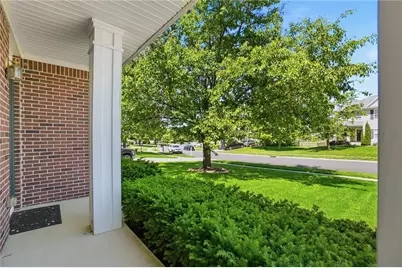 60 E Long Meadow Drive, Springboro, OH 45066 - Photo 8