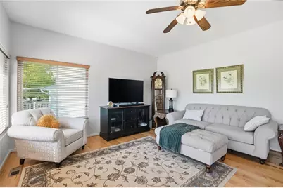 60 E Long Meadow Drive, Springboro, OH 45066 - Photo 12