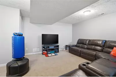 4131 Spicebush Drive, Tipp City, OH 45371 - Photo 64