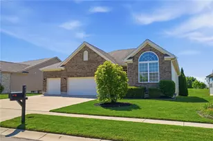4131 Spicebush Dr, Tipp City, OH 45371 - Photo 1