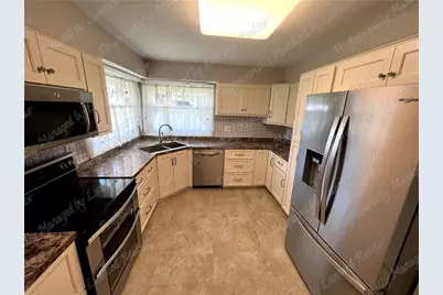 3865 Greenbelt Avenue, Kettering, OH 45429 - Photo 16