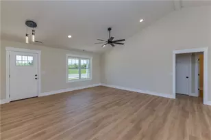 1443 Paul Revere Way, Troy, OH 45373 - Photo 6