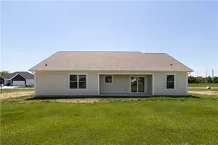 1443 Paul Revere Way, Troy, OH 45373 - Photo 4