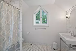 451 E Schantz Ave, Oakwood, OH 45409 - Photo 40