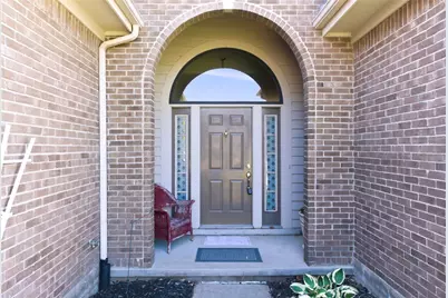 9190 Heather Drive, Washington Twp, OH 45458 - Photo 4