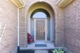 9190 Heather Dr, Washington Twp, OH 45458 - Photo 4