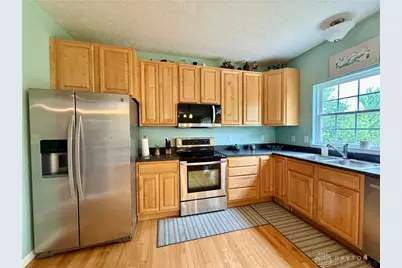 2570 King Arthur Way, Beavercreek, OH 45431 - Photo 8