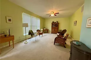 2570 King Arthur Wy, Beavercreek, OH 45431 - Photo 6