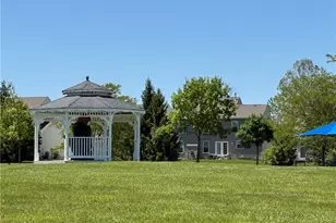 2570 King Arthur Wy, Beavercreek, OH 45431 - Photo 36