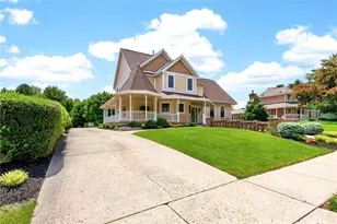 363 Victoria Pl, Waynesville, OH 45068 - Photo 2
