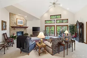 5338 Split Rail, Washington Twp, OH 45429 - Photo 6