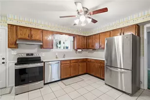 812 Hollendale Dr, Kettering, OH 45429 - Photo 14